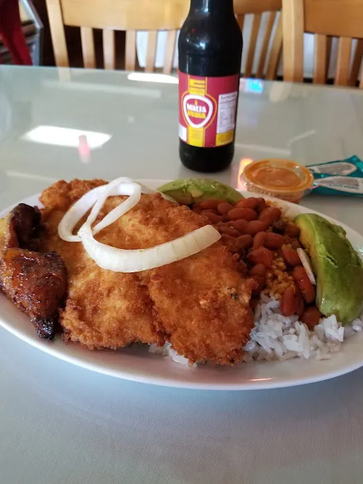 Pollos a La Brasa Picture 3