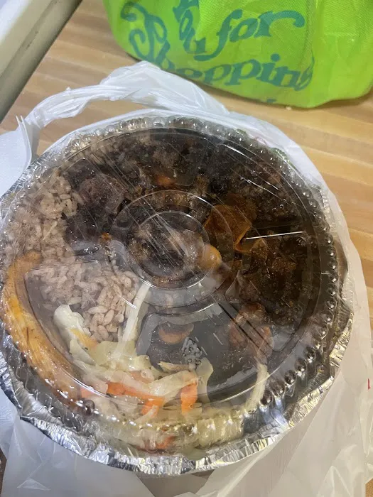 Jerk Hut Express Picture 1
