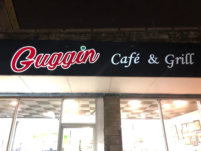 Guggin Cafe and Grill Picture 4