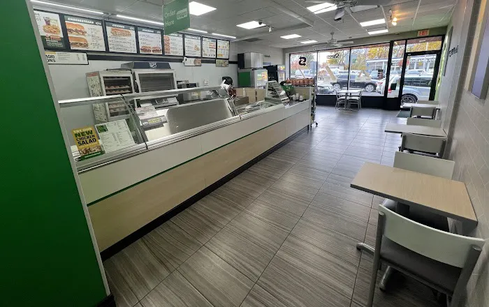 Subway Picture 3