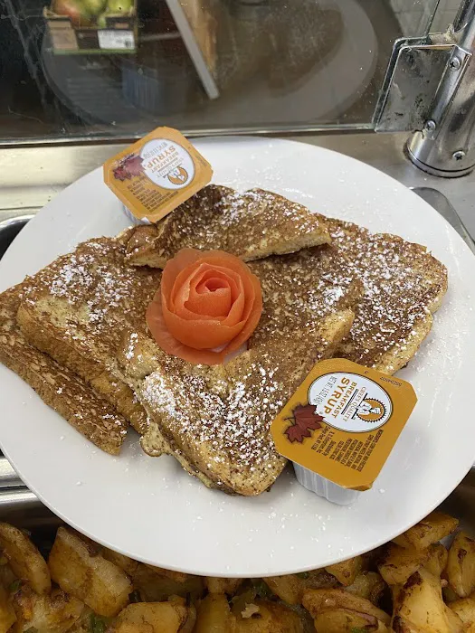 Deli Plus Picture 6