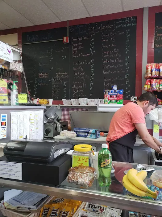 Deli Plus Picture 10