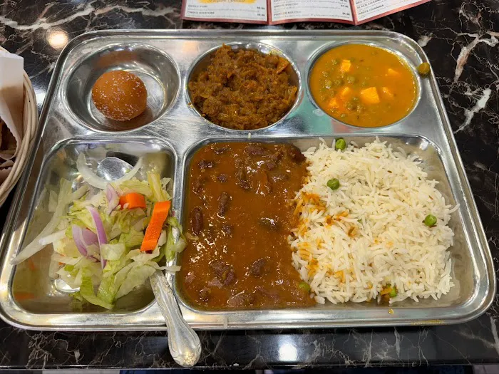 Saini Sweets & Caterers Picture 8