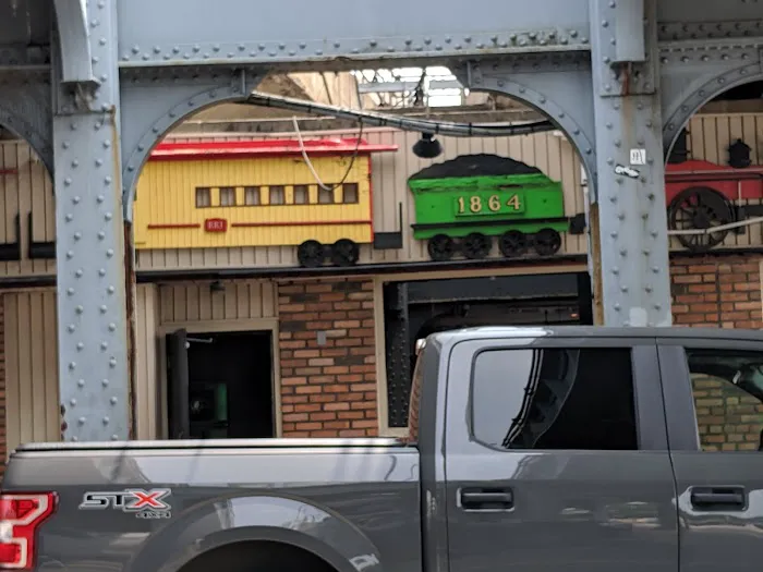 Rail Road Inn Picture 3