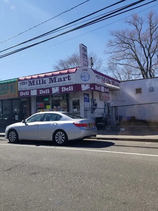 E & P Deli Grocery Picture 2