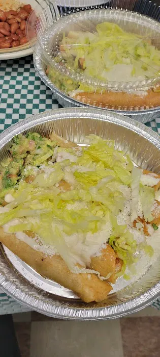 Los Potrillos Deli Picture 2