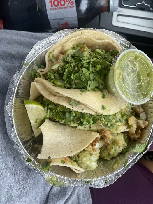 Los Potrillos Deli Picture 3