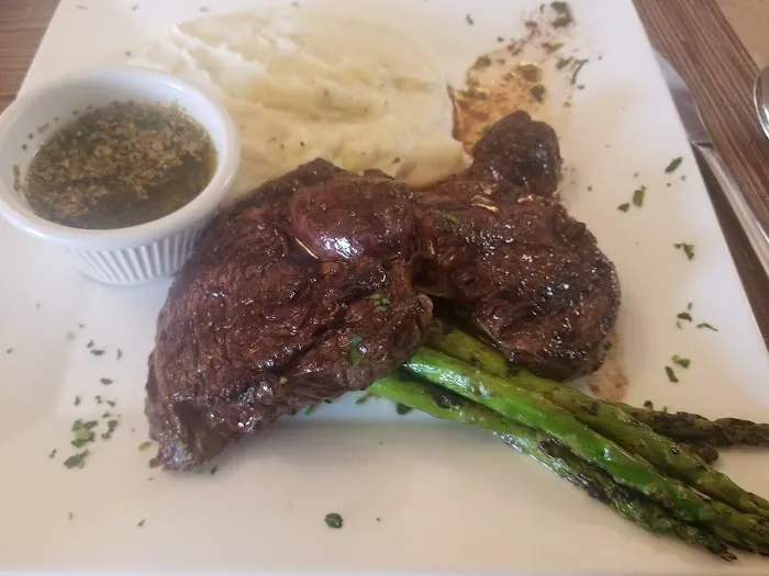 TRUFFLE Restaurant & Bar Picture 7
