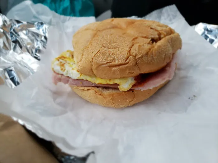 Woodfield Deli Picture 3