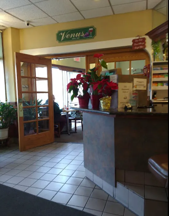 Venus Restaurant Picture 5