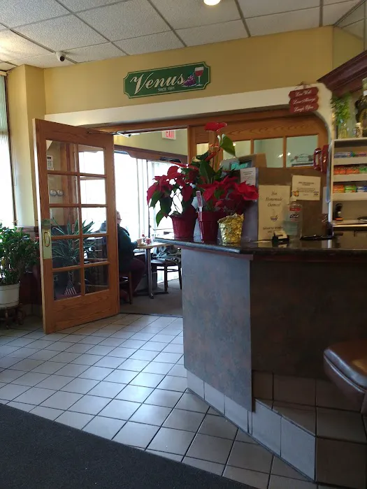 Venus Restaurant Picture 7