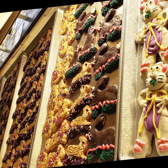 Riesterer's Bakery Picture 10