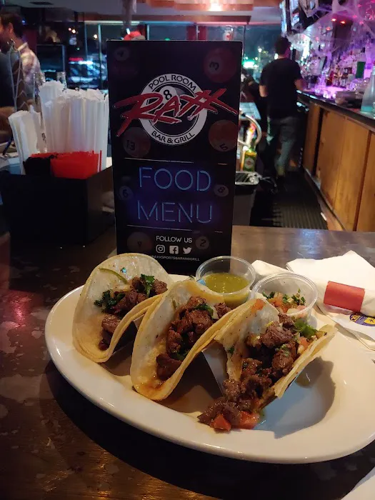 Rax Sports Bar & Grill Picture 2