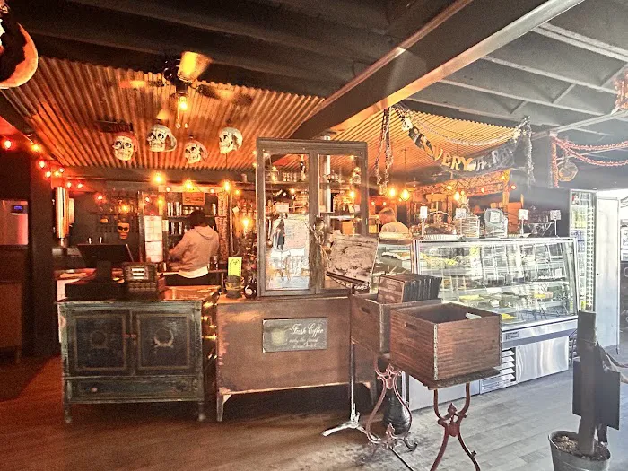 Witches Brew Coffee House Picture 8