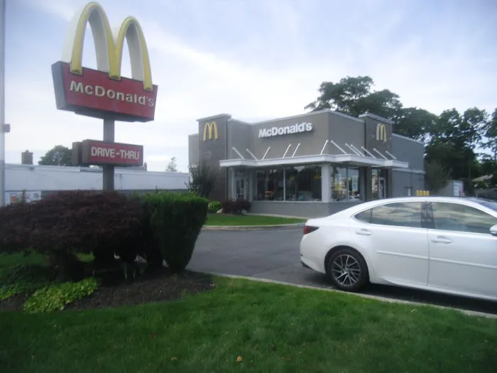 McDonald's Picture 7