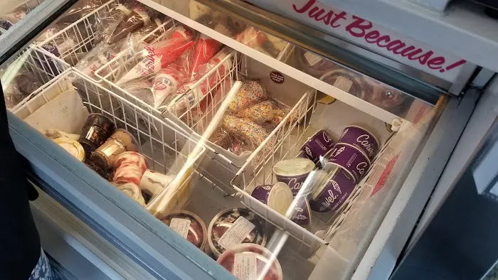 Carvel Picture 2