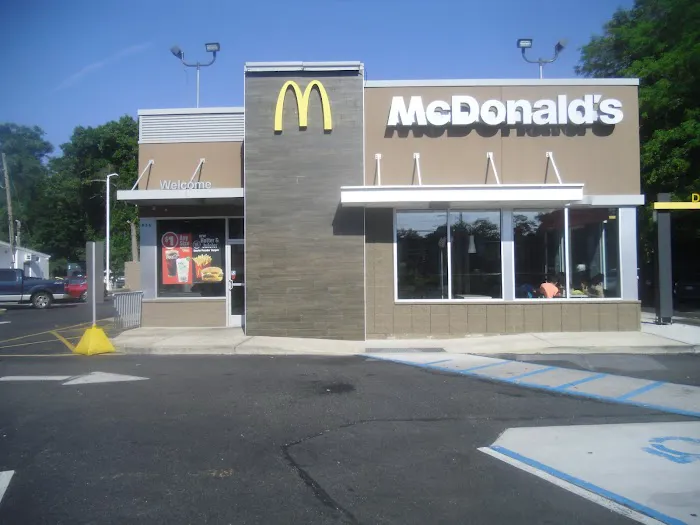 McDonald's Picture 2