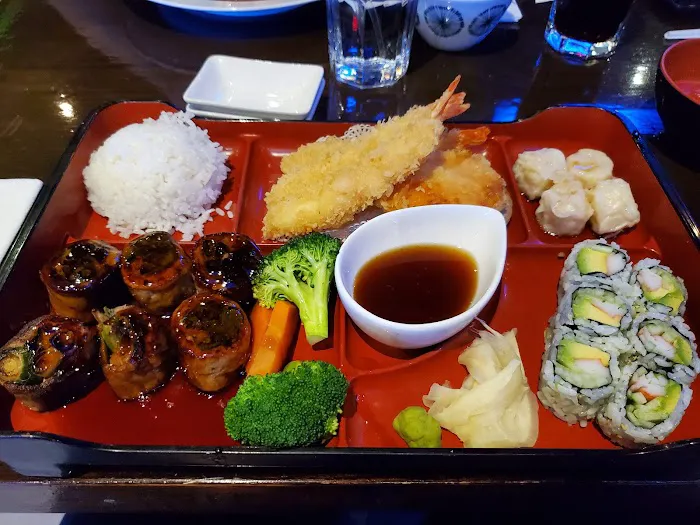 Kumo Sushi Restaurant Picture 9