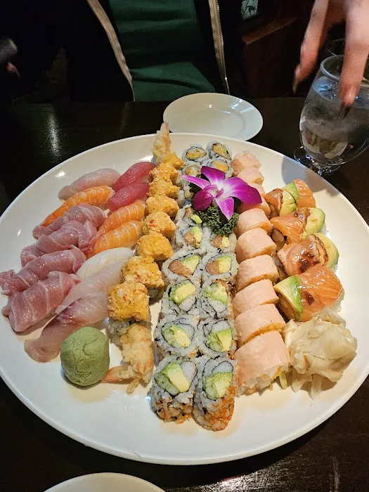 Sushi Palace Picture 7