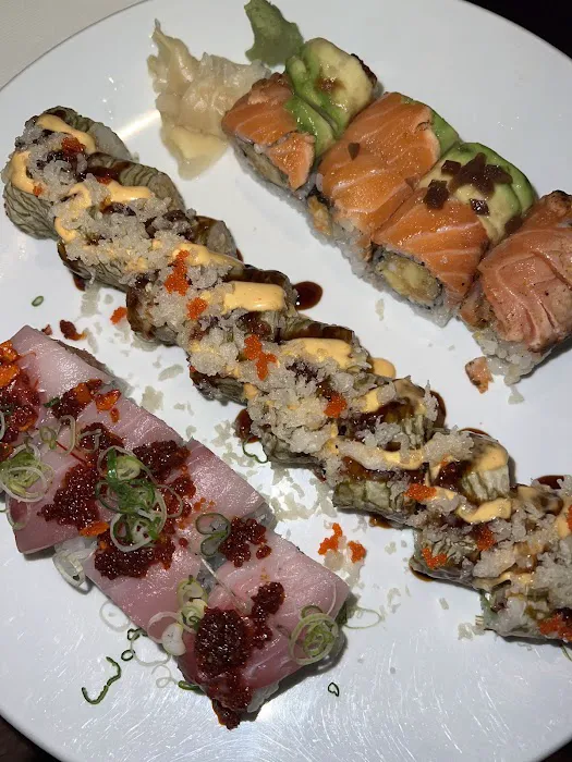 Sushi Palace Picture 10