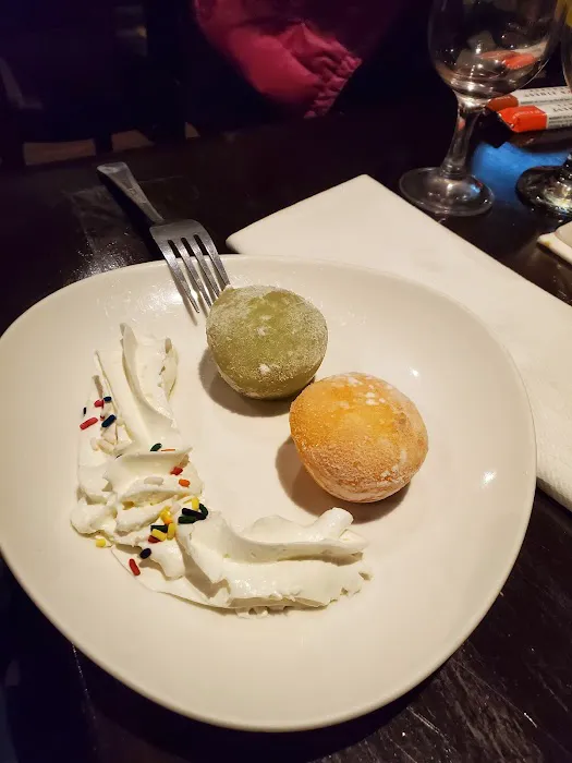 Sushi Palace Picture 8