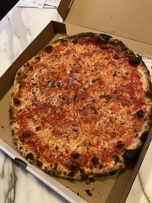 Dario's Pizza Picture 10