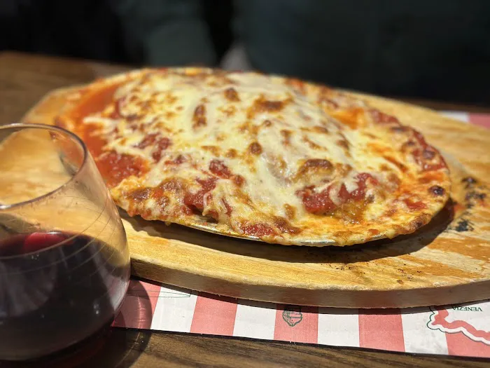Romeo's Pizza Picture 9