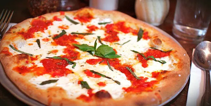 LaRosa's Restaurant & Pizzeria Picture 10