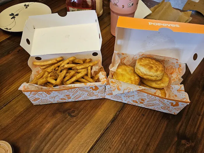 Popeyes Louisiana Kitchen Picture 9