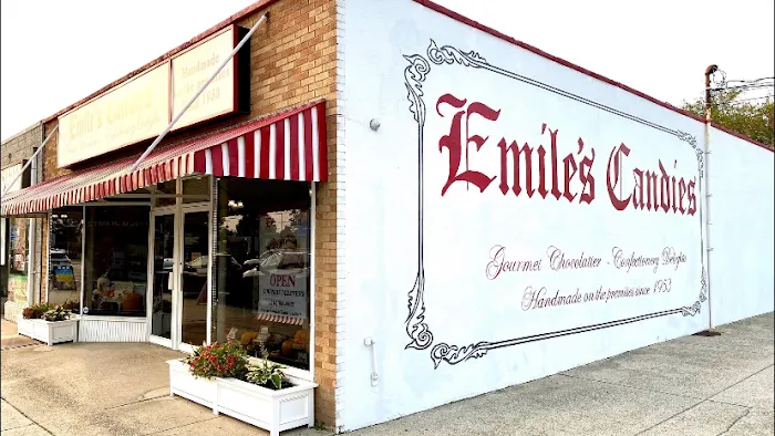 Emile's Candies Picture 10