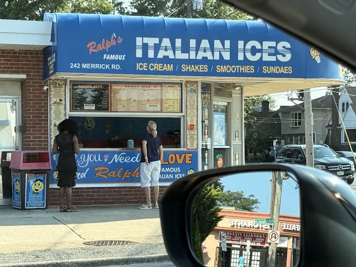 Ralph’s Italian Ices-E. Oside-Merrick Road(Across from J Paul’s) Picture 8