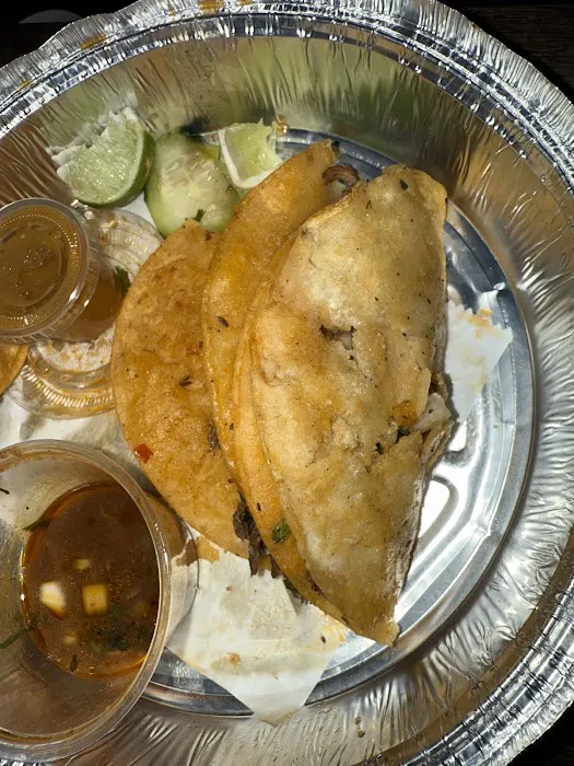 La Taqueria Picture 8