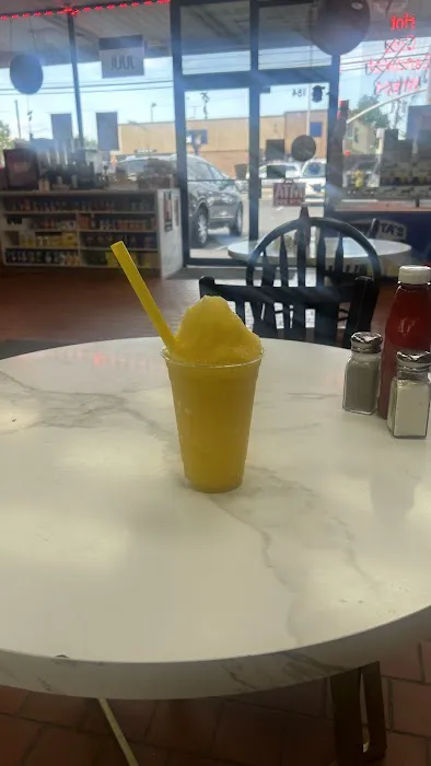 Brookside Deli Picture 4