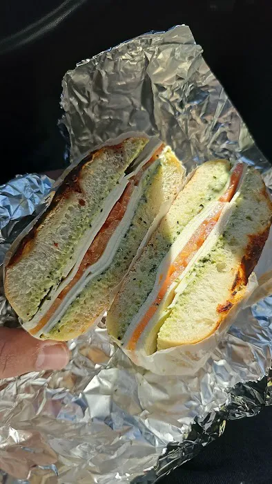 Valley Bites Deli & Grocery Picture 1