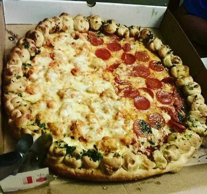 Mamma Gina's Pizzeria and Grill Picture 10