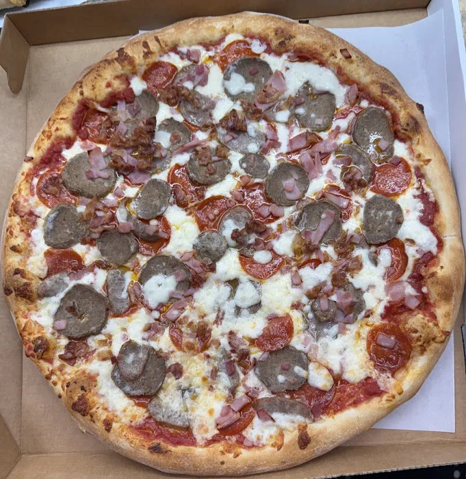 Mamma Gina's Pizzeria and Grill Picture 8