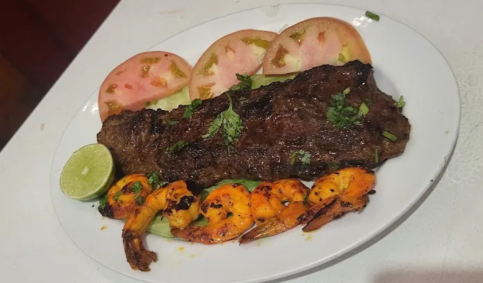 La Perla De Oriente Restaurant & Bar Picture 4