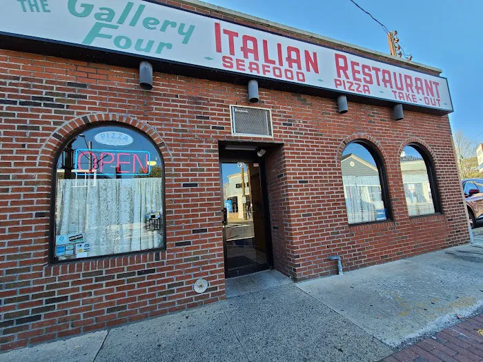 The Gallery Four Italian Restaurant & Pizzeria Picture 7