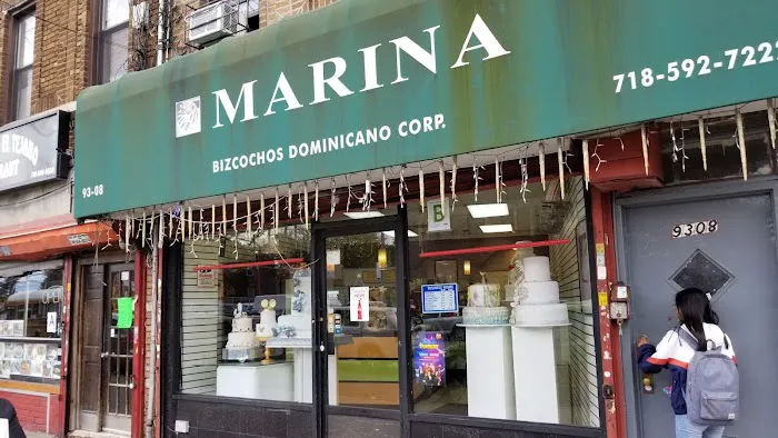 Marina's Dominican Cakes Picture 4