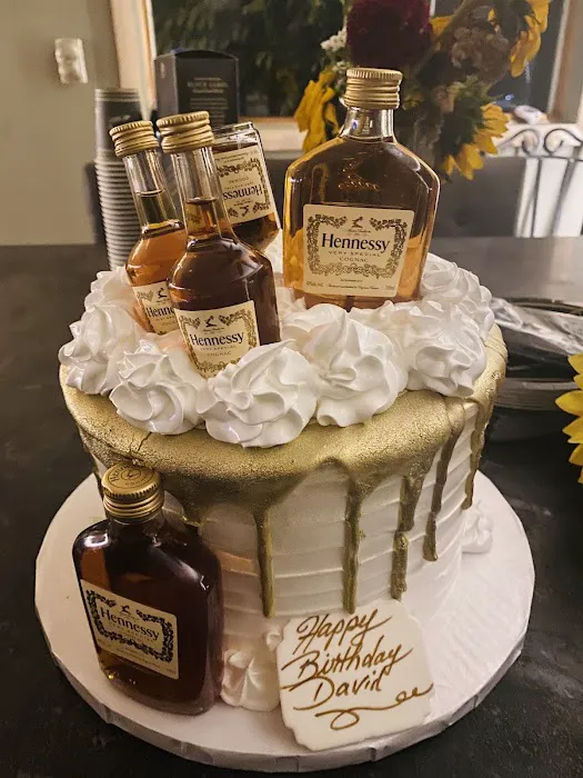 Lucy By Marina Bakery Picture 1