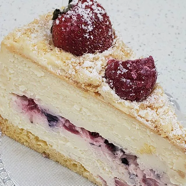 Lucy By Marina Bakery Picture 8