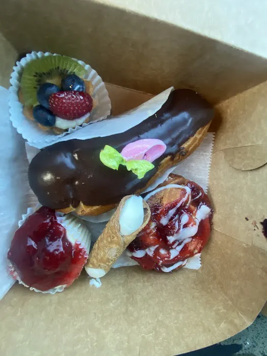 Italian American Bakery Picture 10