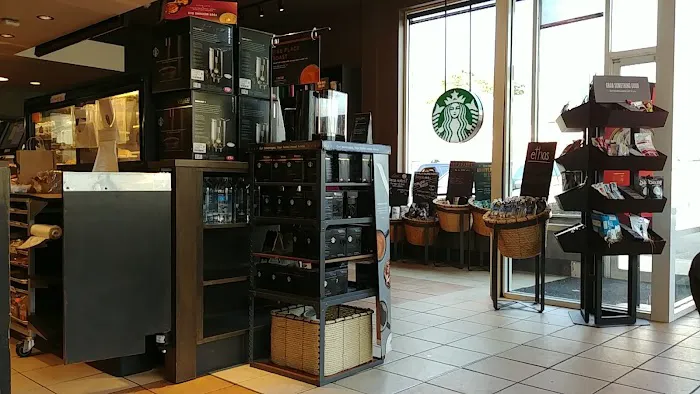Starbucks Picture 10
