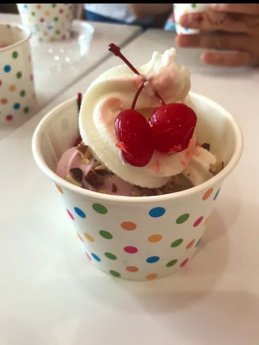Red Mango Picture 3