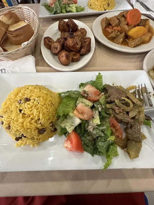 Lena Dominican Restuarant Picture 8