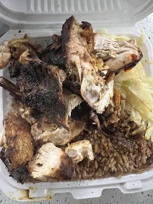 E & J Tropical Jerk & Seafood Picture 9