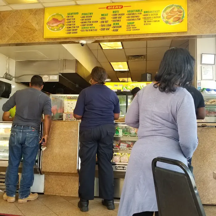 E & J Tropical Jerk & Seafood Picture 4