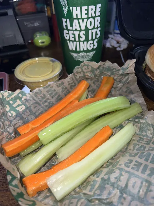 Wingstop Picture 3