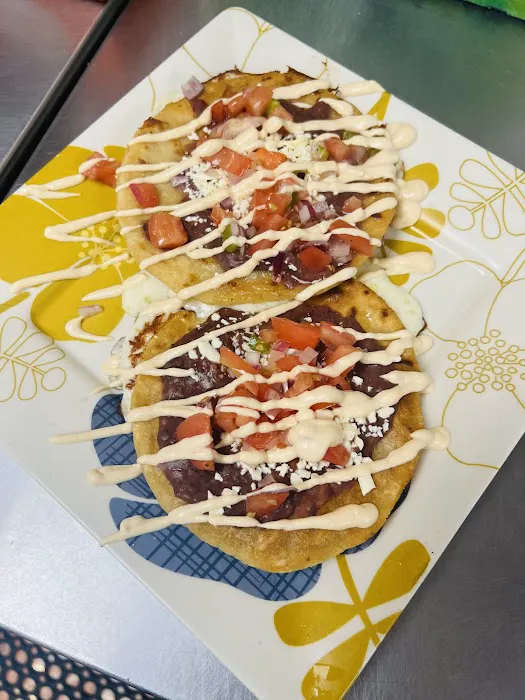 El Buen Sabor Picture 3