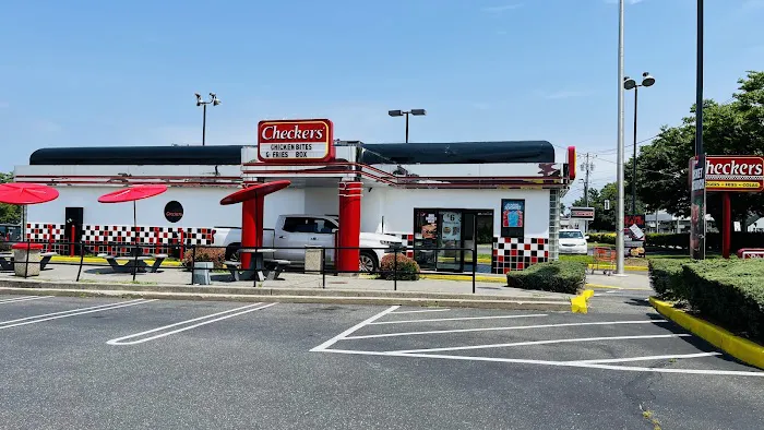Checkers Picture 1